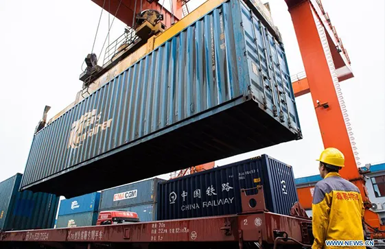 China Foreign Trade Continues to Grow in June