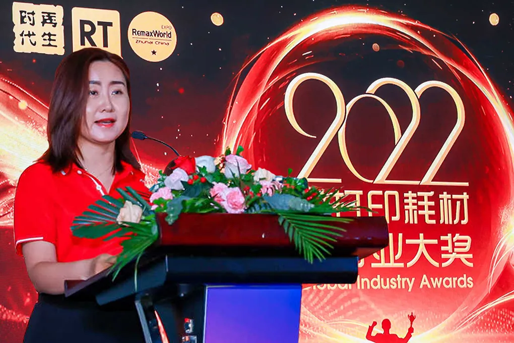 14 Leaders Receive Industry's Highest Honors